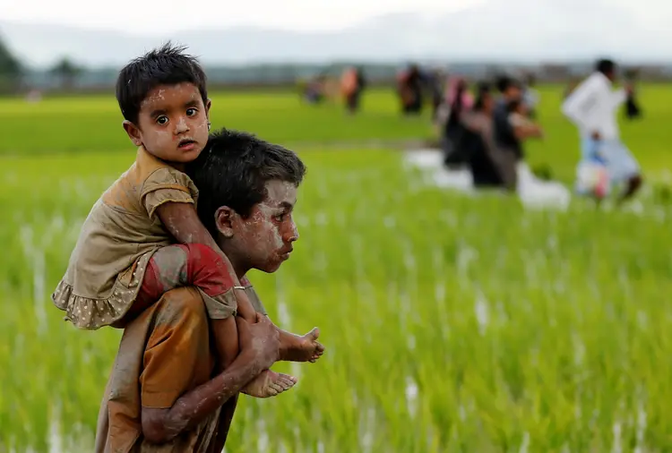 Refugiados rohingyas: a ONU e as ONG só têm acesso à população rohingya em Bangladesh (Mohammad Ponir Hossain/Reuters)