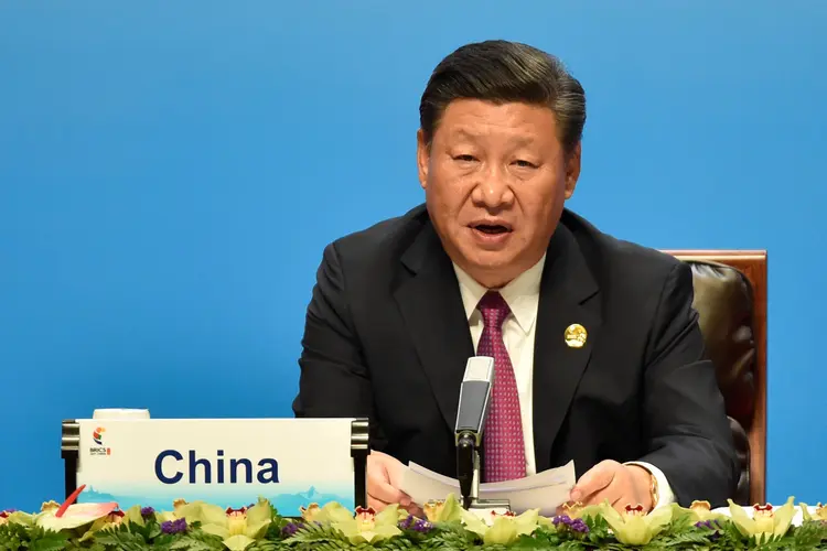 Xi Jinping: novas contribuições da China para os Brics são pequenas diante da promessa de 124 bilhões de dólares feita em maio (Kenzaburo Fukuhara/Reuters)