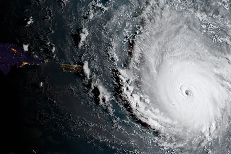 Furacões: "Katia" se formou no sudoeste do Golfo do México (NOAA/Reuters)