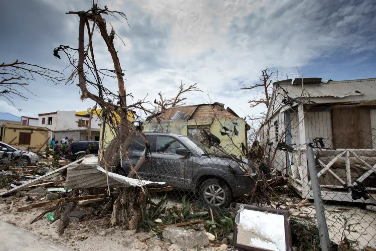 Estragos causados pelo furacão Irma em St Martin, dia 07/09/2017 (Netherlands Ministry of Defence- Gerben van Es/Reuters)