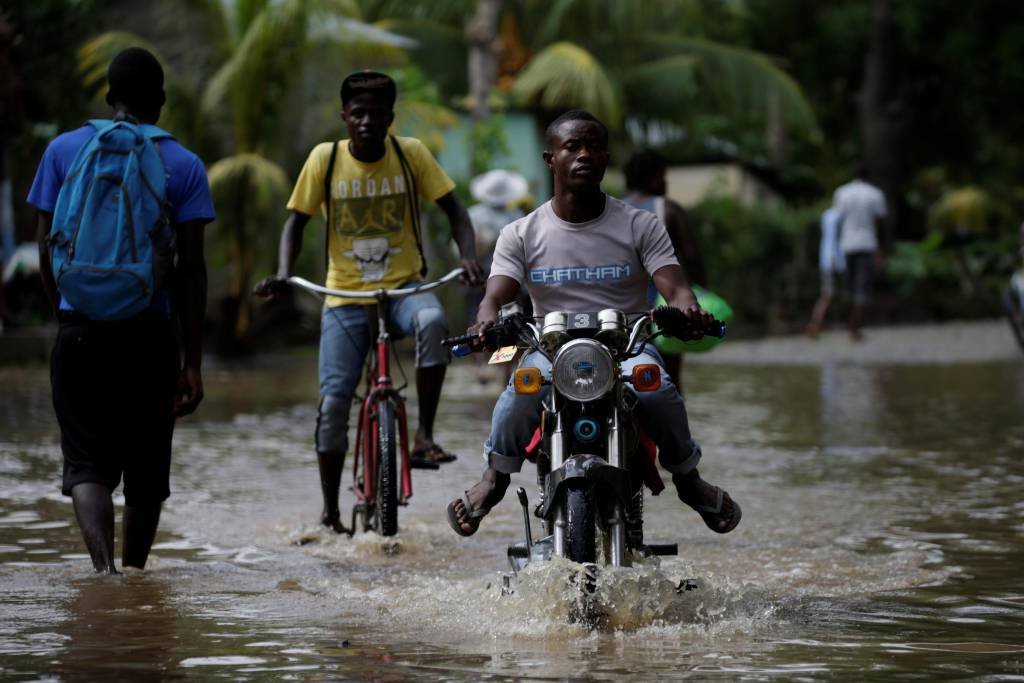 Furacão Irma deixa 2 feridos em sua passagem pelo Haiti