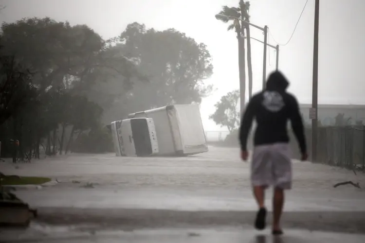 Irma: o número provisório de mortes provocada pelo furacão no sudeste dos EUA é de 39 (Carlos Barria/Reuters)