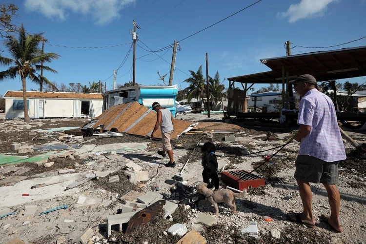 Destruição na Flórida: autoridades locais disseram que cerca de 90 mil moradores de Miami Beach e de algumas partes de Keys podem voltar para suas casa (Carlos Barria/Reuters)