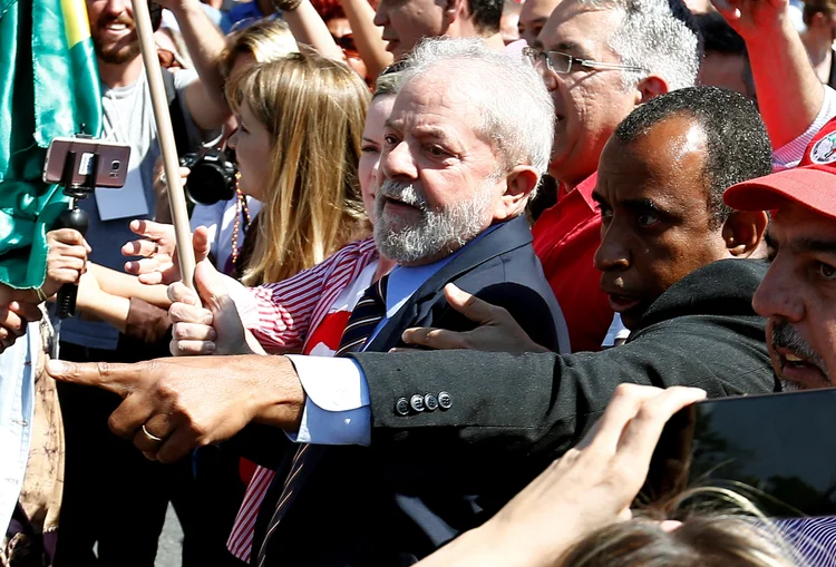 Lula: "Fico pensando o que está pensando a mãe dele agora, que é militante e fundadora do PT" (Reuters)