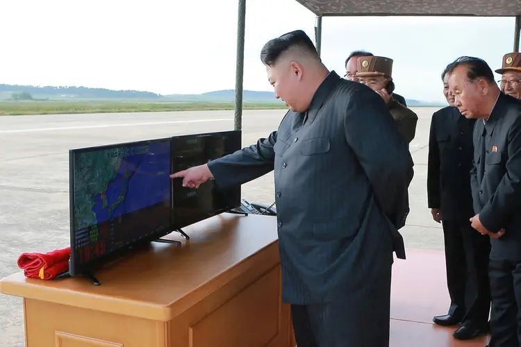 Kim Jong Un, durante testes de mísseis da Coreia do Norte (KCNA/Reuters)