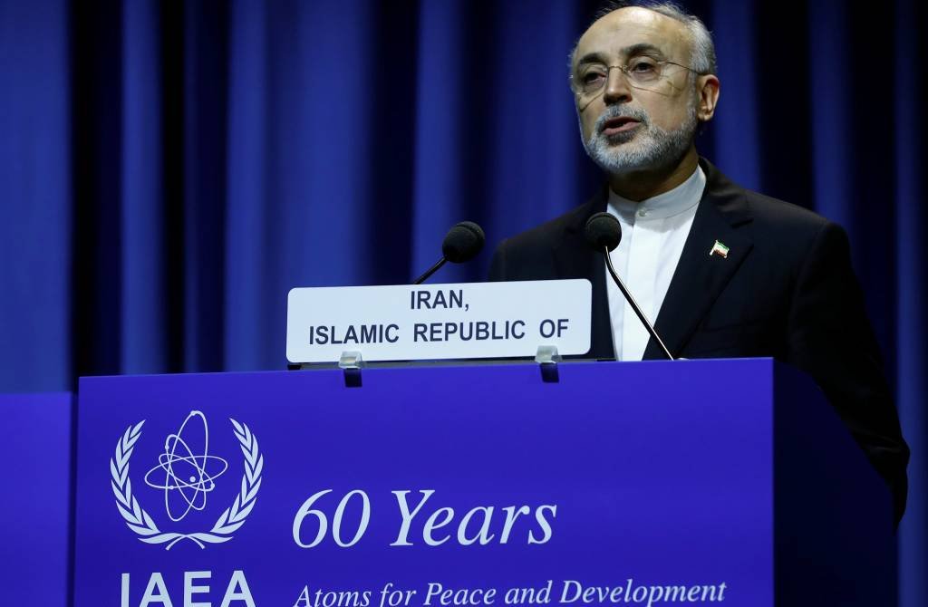 Irã acusa EUA de tentar dificultar grande acordo nuclear