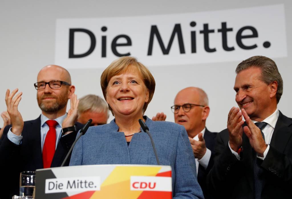 Merkel e social-democratas chegam a um acordo na Alemanha