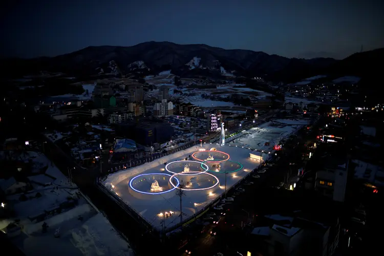 Olimpíadas de Inverno: Coreia do Norte anunciou sua participação na terça-feira, após as primeiras conversas intercoreanas em dois anos (Kim Hong-Ji/Reuters)