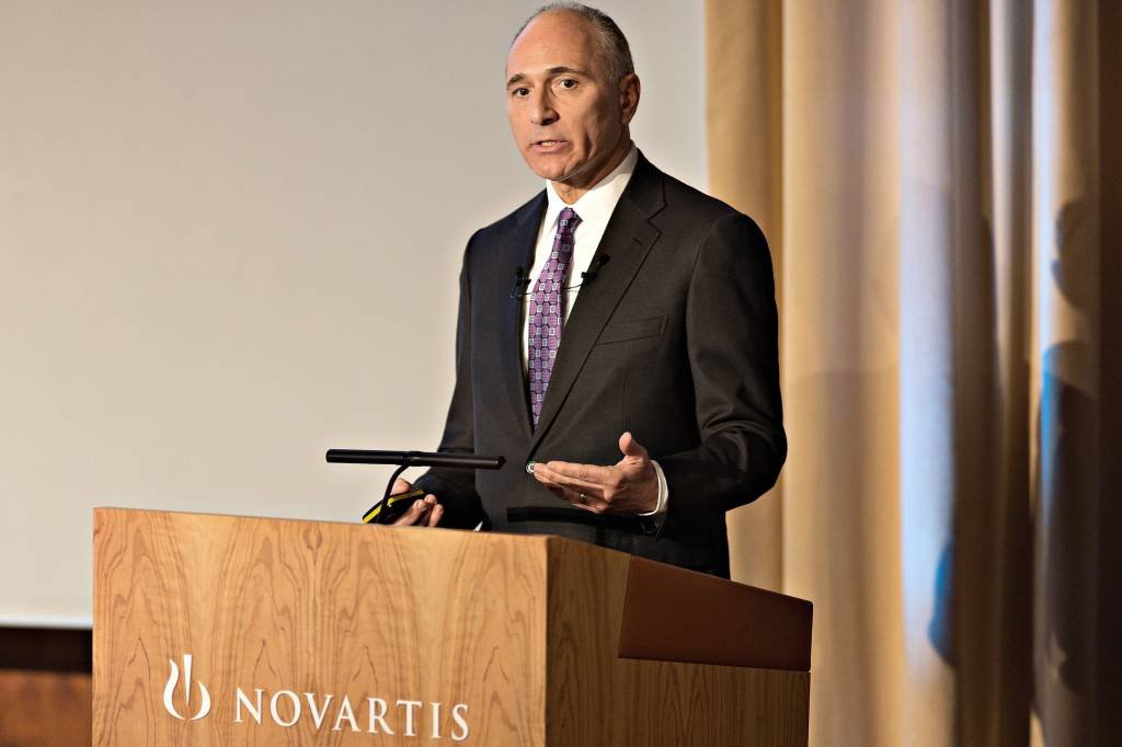 Novartis anuncia mudança de diretor geral para 2018