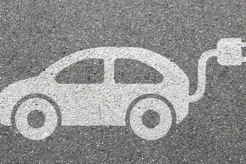 BP aponta impacto de carros elétricos na demanda de petróleo