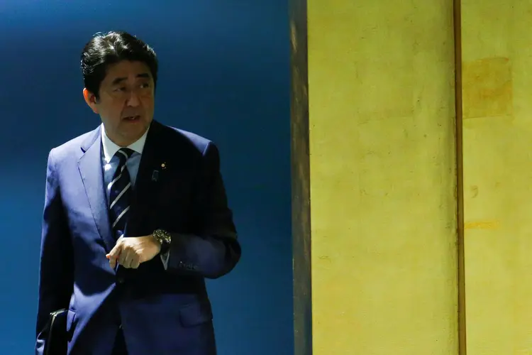 Shinzo Abe: "agora é o momento de ir além e aplicar as últimas fases para garantir o crescimento" (Eduardo Munoz/Reuters)