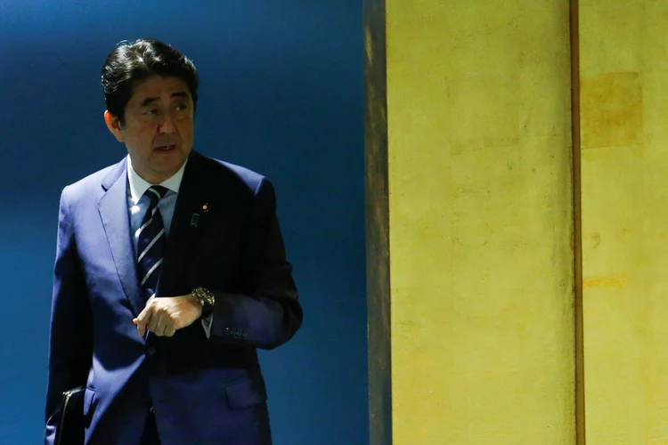 Shinzo Abe: "Agora não é hora de dialogar. Agora é hora de exercer pressão", disse Abe (Eduardo Munoz/Reuters)