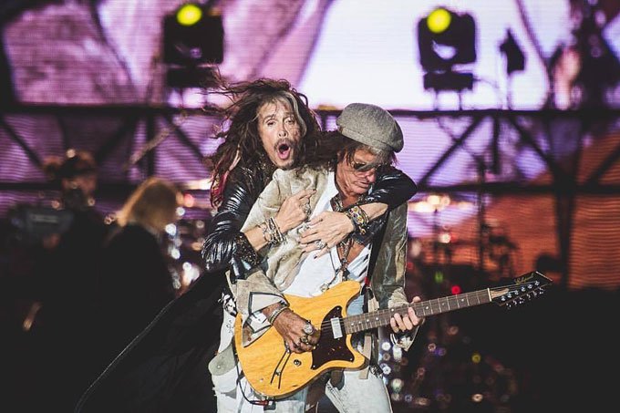 Guitarrista do Aerosmith se recupera após ser hospitalizado em Nova York