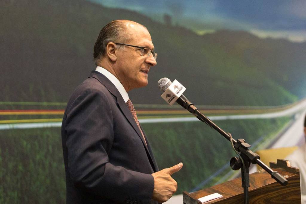 Geraldo Alckmin discutirá economia brasileira no EXAME Fórum 2017