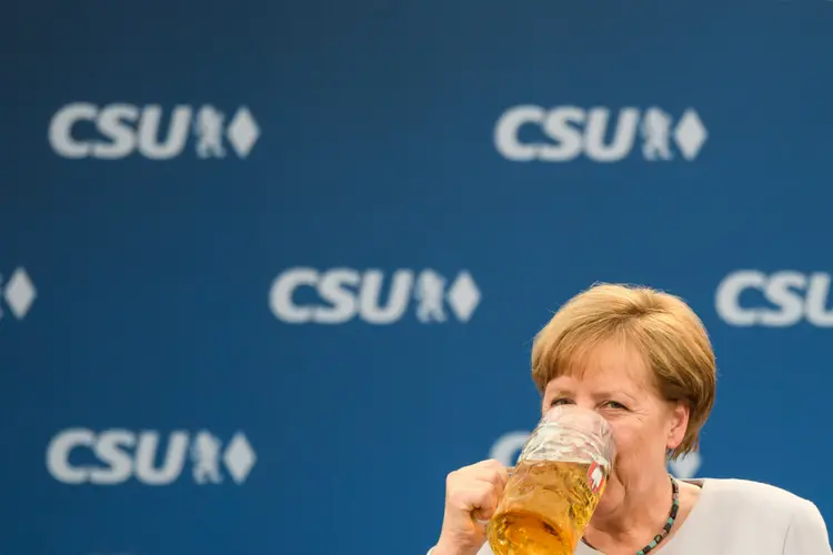 Angela Merkel: atual chanceler da Alemanha pode permanecer mais quatro anos no posto (Sebastian Widmann / Stringer/Getty Images)