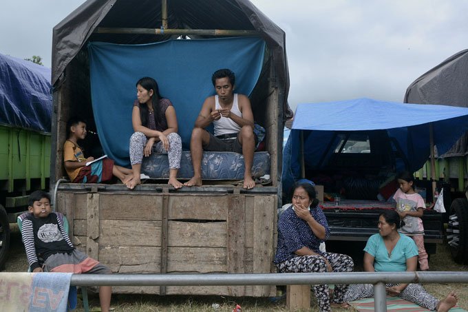 Alerta de erupção de vulcão força saída de 75 mil pessoas em Bali