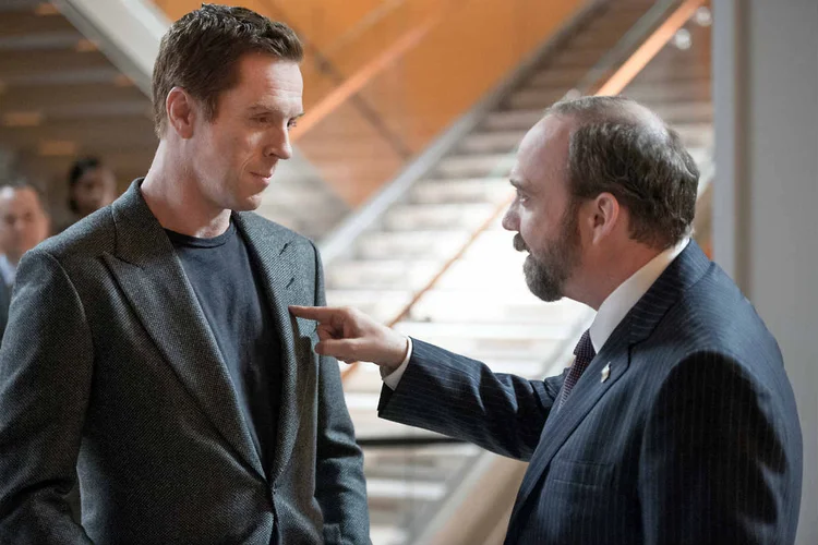 Axelroad e Rhoades em Billions: uso de informações privilegiadas é uma constante em filmes e séries (foto/Divulgação)