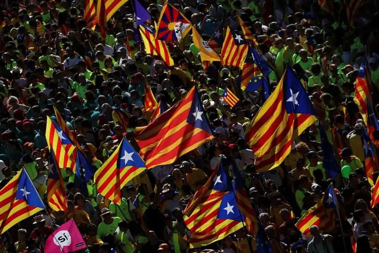 Catalunha: Madri considera os movimentos da Catalunha para a independência ilegais e rejeita intervenção externa (Susana Vera/Reuters)