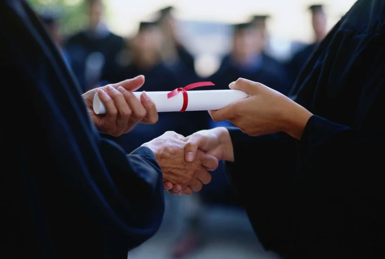 Diploma: Direito é o curso mais procurado do Brasil (Chad Baker/Jason Reed/Ryan McVay/Thinkstock)