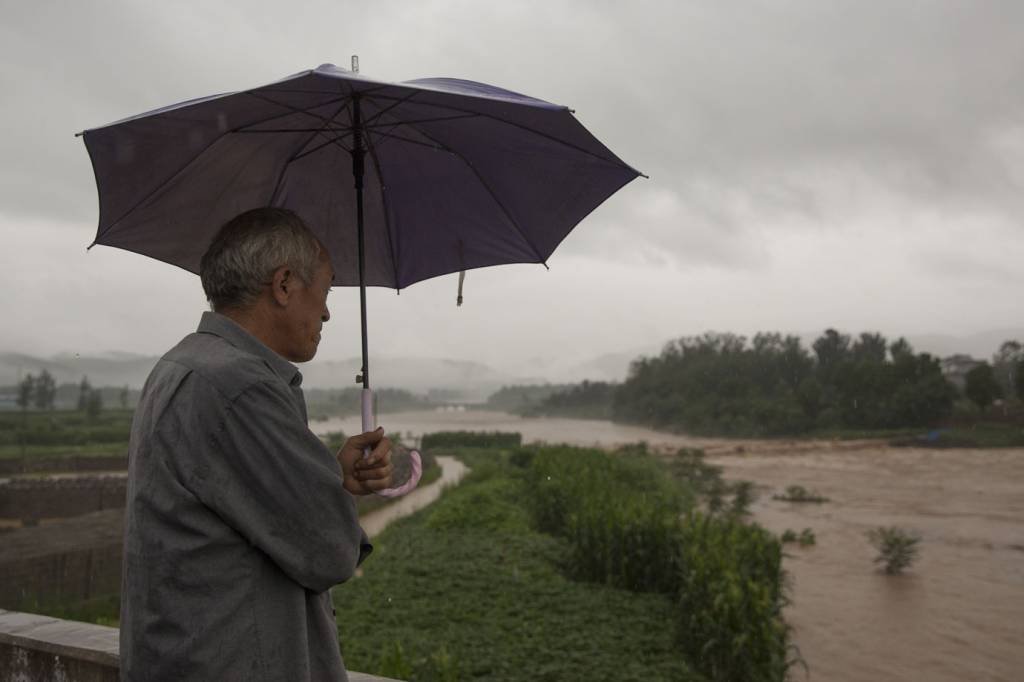 Fortes chuvas deixam pelo menos oito mortos na China