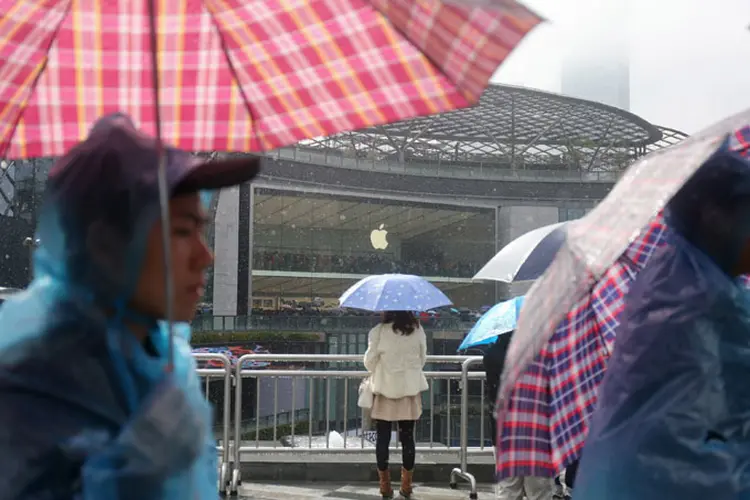 Chuvas fortes na China: grandes empresas como a Apple não pararam, mesmo com cidades alagadas (VCG/Getty Images)