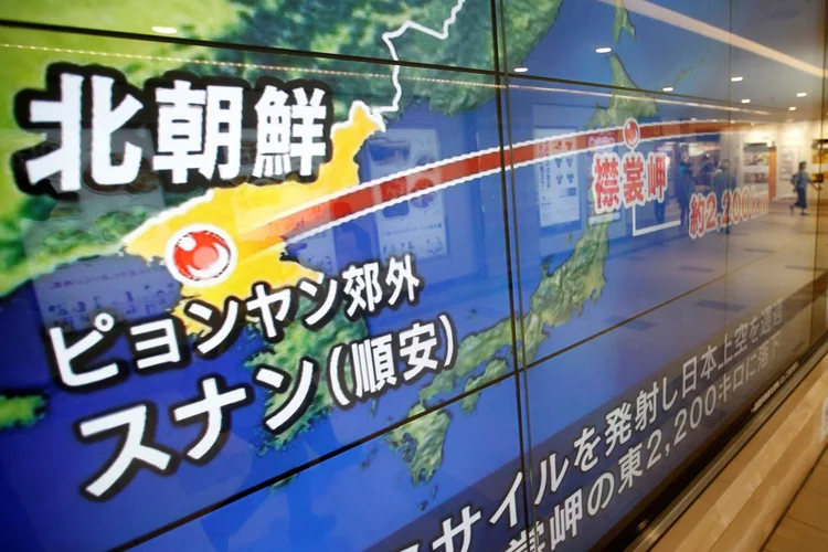 Coreia do Norte: a UE aplica todas as resoluções adotadas em resposta aos programas nucleares (Issei Kato/Reuters)