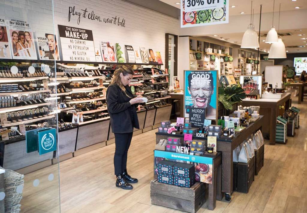 Natura conclui compra da The Body Shop e sobe na Bolsa