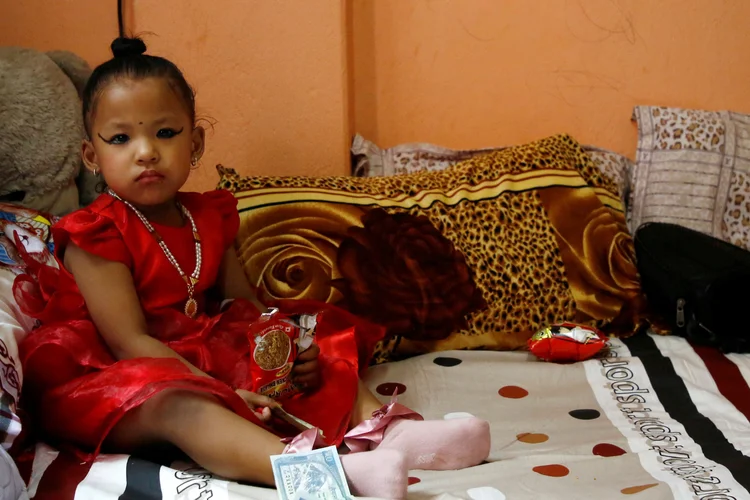 Trishna Shakya: a Kumari é considerada a encarnação da deusa hindu Taleju (Navesh Chitrakar/Reuters)