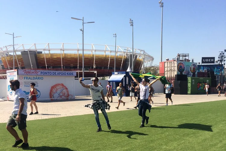 Rock in Rio: público reclamou dos preços das comidas vendidas no festival (Twitter/Reprodução)