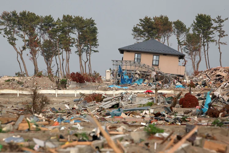 Japão: em 2011, um terremoto de magnitude 9, seguido por um tsunami, devastou a região de Tohoku e causou o grave acidente nuclear na usina de Fukushima (Kiyoshi Ota/Reuters)