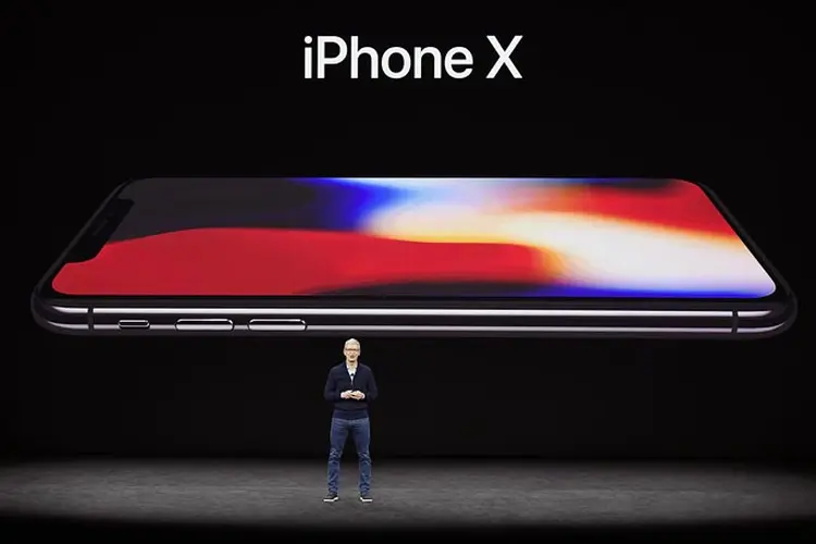 iPhone X: produto foi mostrado por filha de engenheiro da Apple em vídeo (David Paul Morris/Bloomberg)