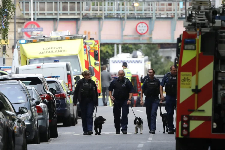 Londres: autoridades estão tratando o caso como um "incidente terrorista" (Luke MacGregor/Reuters)