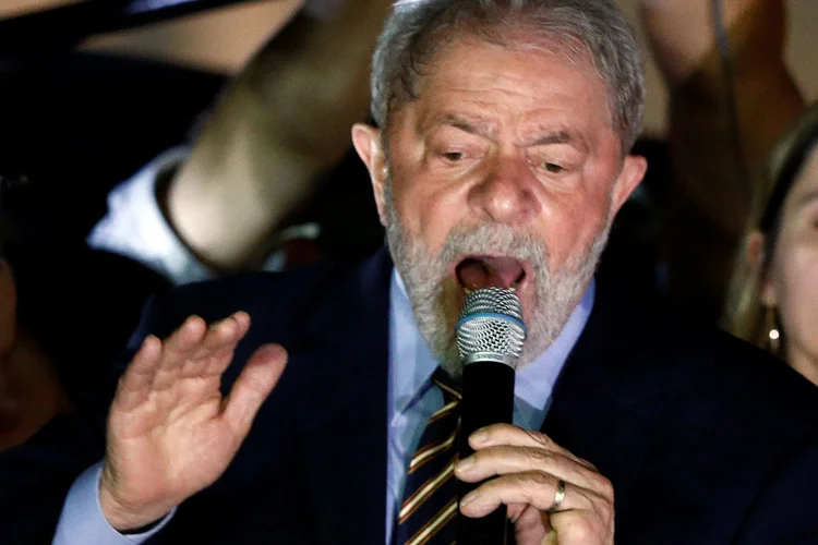 Lula: "Eles acabaram de fazer uma reforma trabalhista que está destruindo as nossas conquistas" (Rodolfo Buhrer/Reuters)