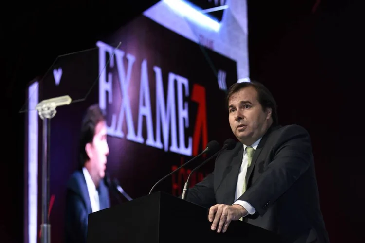 Rodrigo Maia afirmou, ainda, que a Câmara irá analisar "de forma rápida" a esperada denúncia contra Temer (Germano Luders/Reuters)