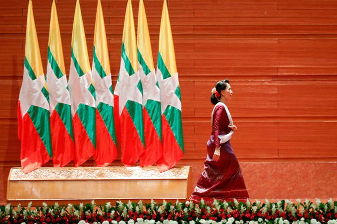 Líder do Mianmar se pronuncia sobre crise com rohingyas