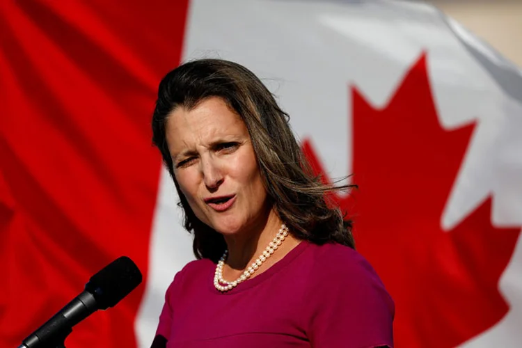 Chrystia Freeland: regras de origem para automóveis são o cerne de negociação, segundo ministra canadense (Aaron P. Bernstein/Reuters)