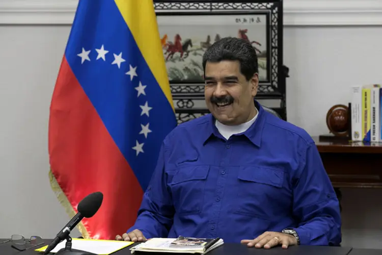 Nicolás Maduro: o presidente surpreendeu quando anunciou o lançamento da criptomoeda, lastreada pelas reservas de petróleo, gás, ouro e diamantes da Venezuela (Miraflores Palace/Reuters)