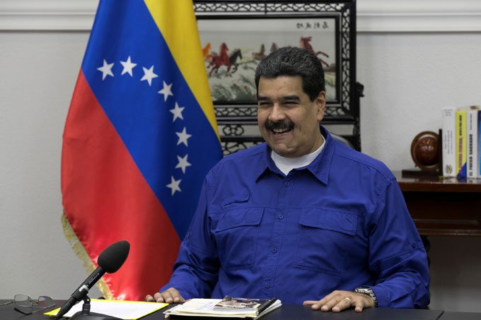 Maduro anuncia restabelecimento das relações com o Panamá