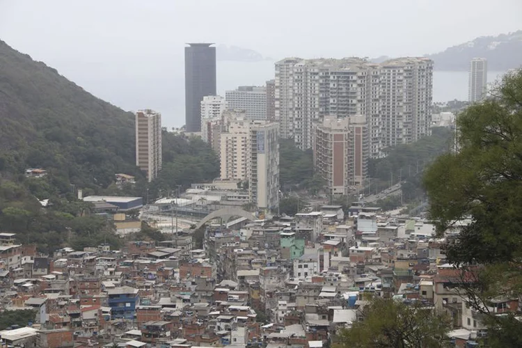 Rocinha: 130 homens de combate da FAB estão atuando na Rocinha e contam com aeronaves de prontidão (Vladimir Platonow/Agência Brasil)