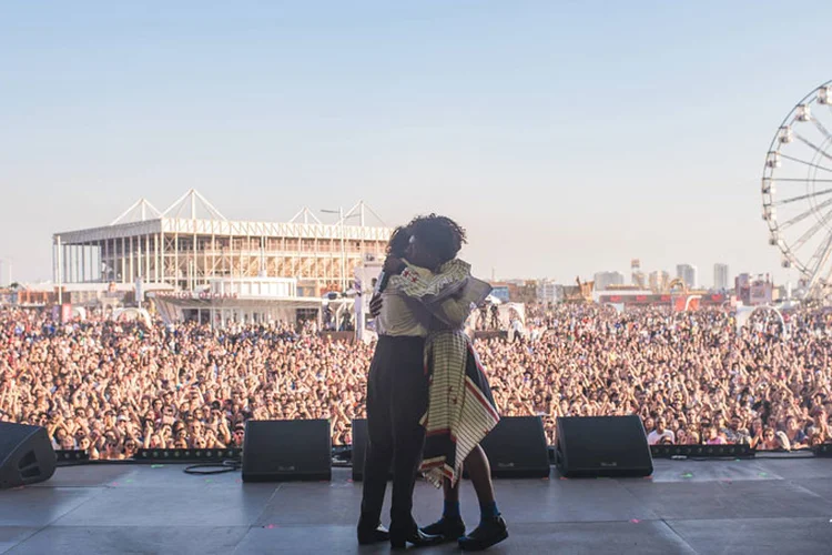 Johnny Hooker e Liniker: o show dos dois chamou atenção aos direitos dos LGBT (Rock in Rio/Facebook/Divulgação)