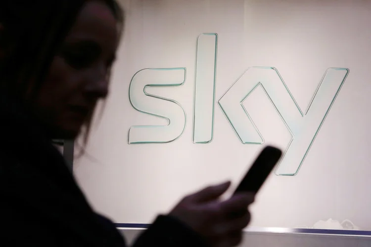 Sky: empresa está sendo processada pelo governo por supostas infrações da empresa ao Código de Defesa do Consumidor (Chris Ratcliffe/Bloomberg)