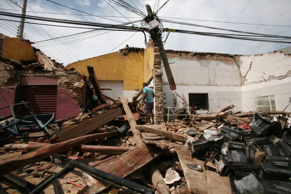 México cancela oferta de ajuda ao Texas após grande terremoto