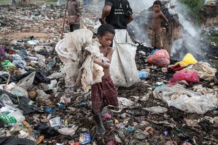 Trabalho infantil: os ramos que mais exploram mão de obra infantil são agricultura, serviços e indústrias (Omar Havana/Stringer/Getty Images)