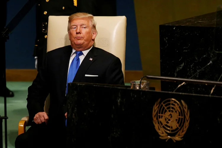 Trump: "Os povos e governos do mundo estão indignados com a descortesia do presidente dos EUA contra a Venezuela da paz", disse Maduro (Kevin Lamarque/Reuters)