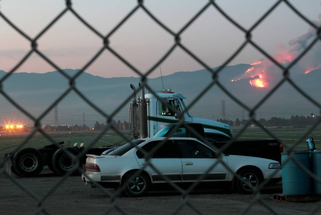 Incêndios no norte da Califórnia deixam 10 mortos