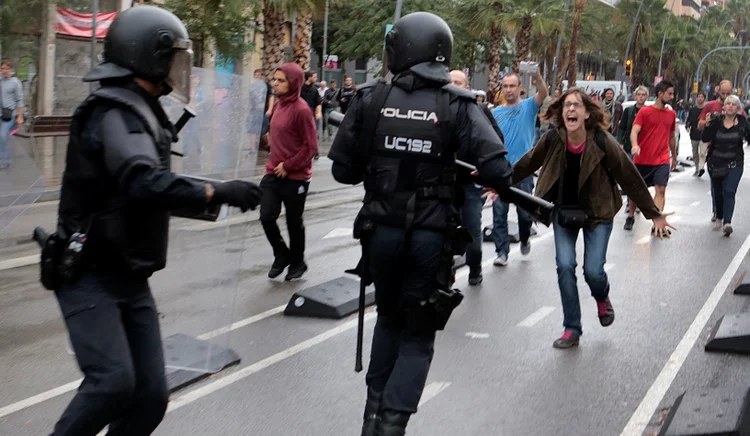 Catalunha: o presidente catalão denunciou "o uso injustificado, irracional e irresponsável da violência" (Enrique Calvo/Reuters)