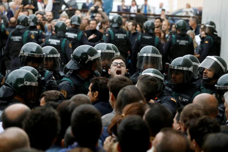 Referendo da Catalunha, dia 01/10/2017 (Juan Medina/Reuters)