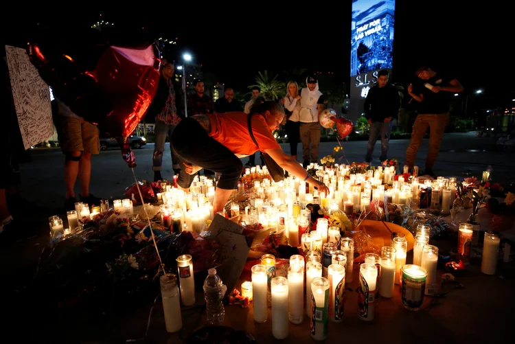 Las Vegas: "Supondo que ela não teve papel nas ações dele, a coisa mais importante é qualquer luz que ela possa colocar no motivo de Paddock" (Chris Wattie/Reuters)