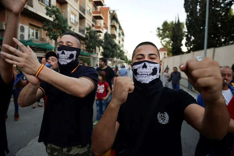 Protestos: a passeata anti-separação vem após uma semana de protestos na Catalunha, especialmente contra a repressão policial do governo espanhol