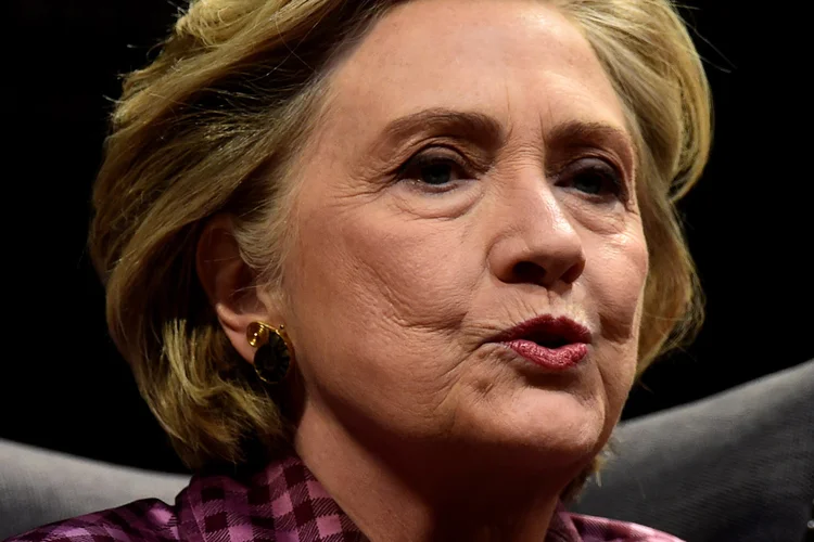 Hillary Clinton: "não há necessidade de sermos belicosos e agressivos" (Rebecca Naden/Reuters)